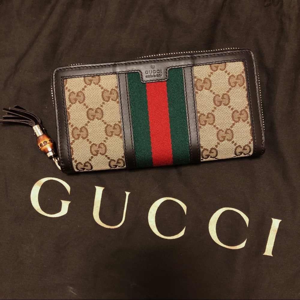 Gucci Rania Original GG Zip around wallet